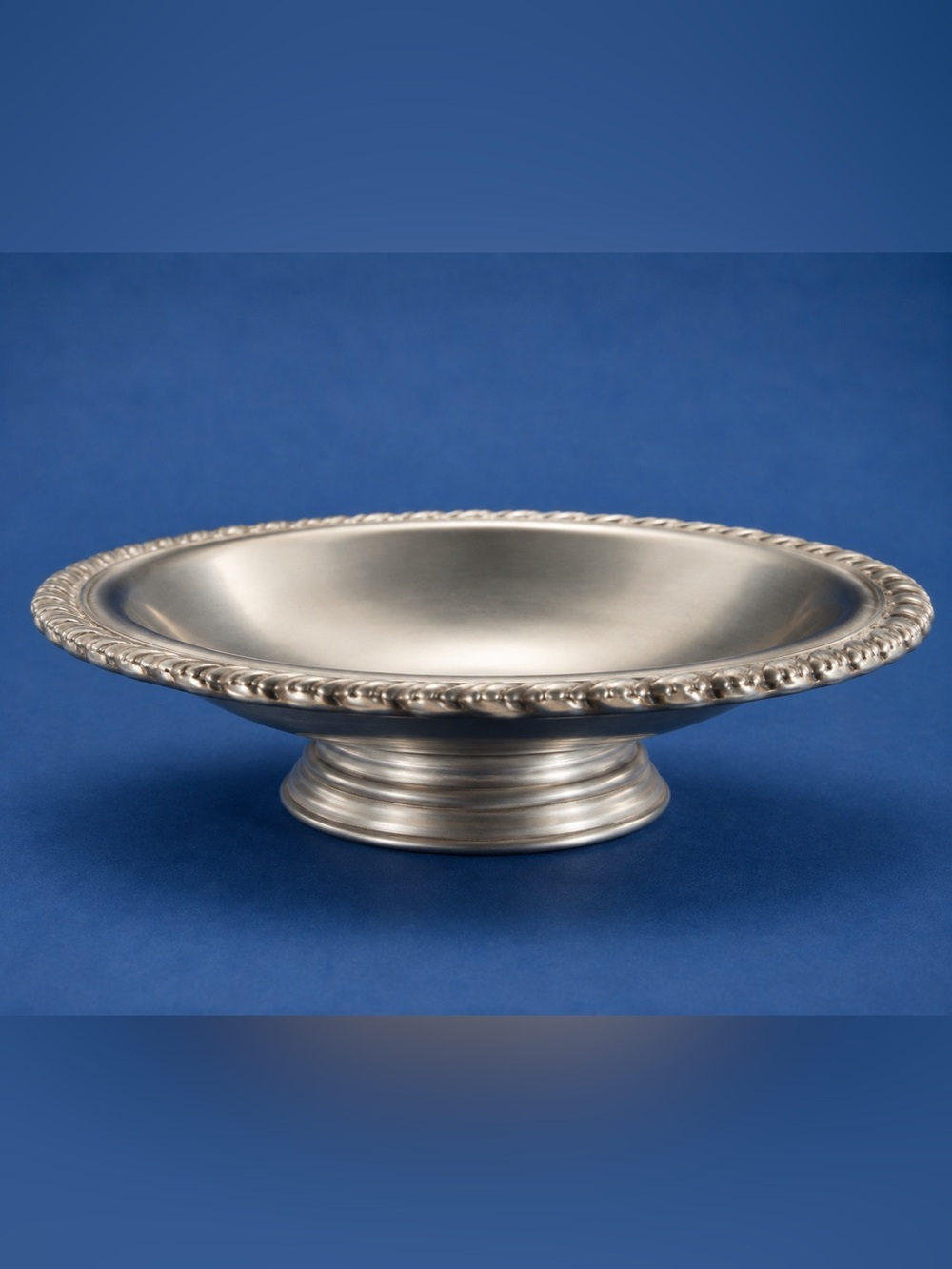 Vintage Silver-Tone Pedestal Bowl with Rope Edge